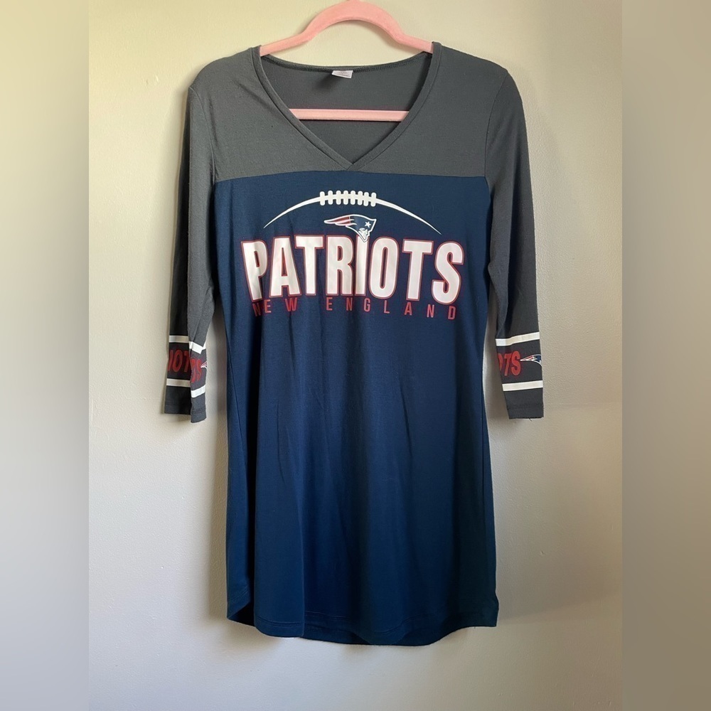 New England Patriots Football women’s sleepwear pajamas night gown Small